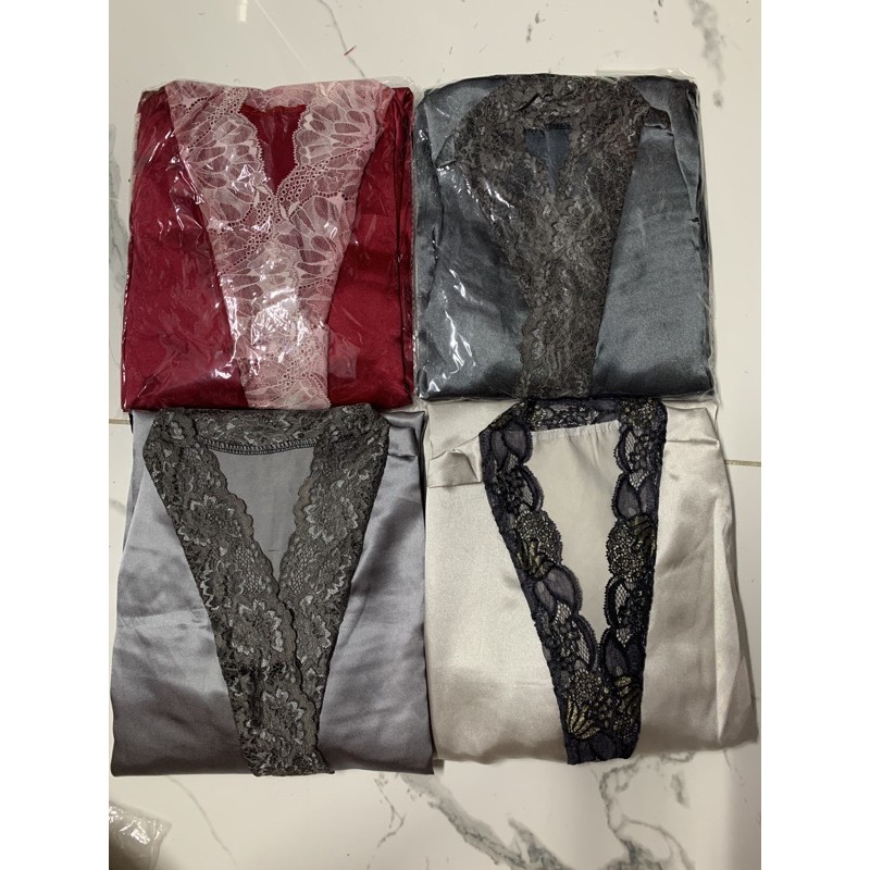 Áo choàng ngủ chất phi lụa mềm,không phải phi bóng cứng rẻ tiền 40-65kg | BigBuy360 - bigbuy360.vn