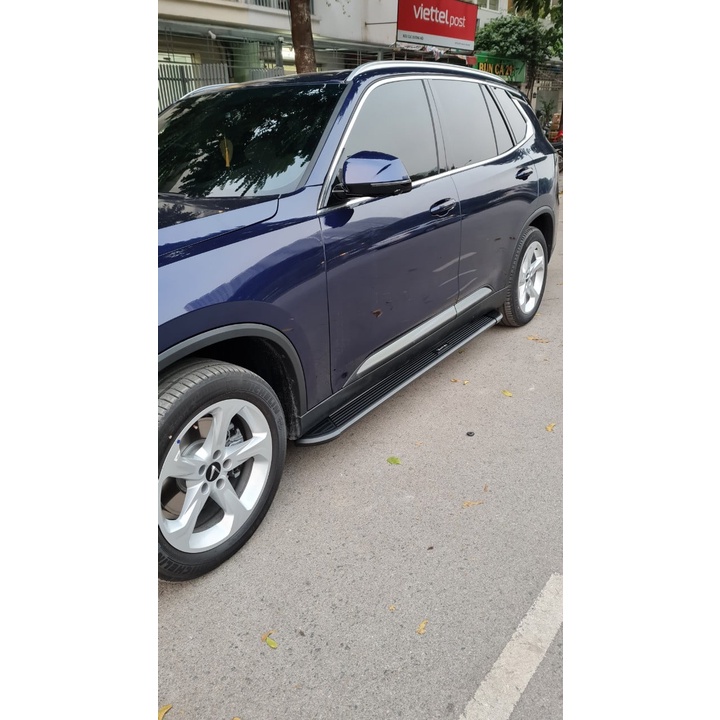 Bậc lên xuống, bệ bước chân xe Vinfast Lux SA. Mẫu nhôm đúc 100%, SIÊU KM