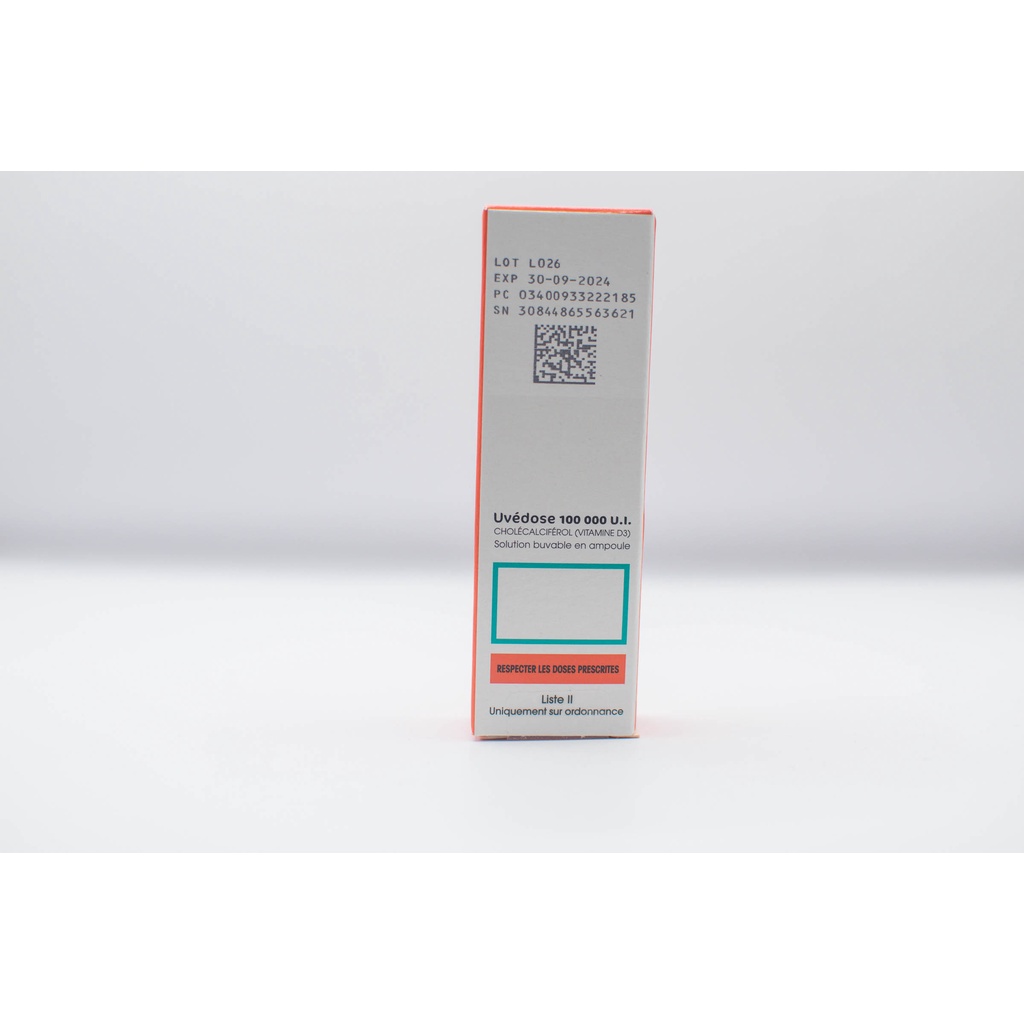 Vitamin D3 Uvedose Pháp dành cho bé trên 18 tháng, Hàng chuẩn Pháp, D3 liều cao