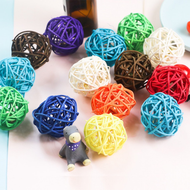 Đồ chơi tương tác thiết kế có chuông nhiều màu sắc vui nhộn dành cho mèo