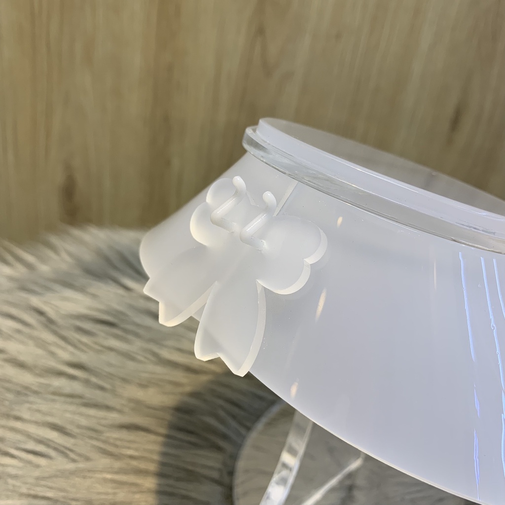 Tượng cổ mica trưng bày dây chuyền trưng bày trang sức sang trọng