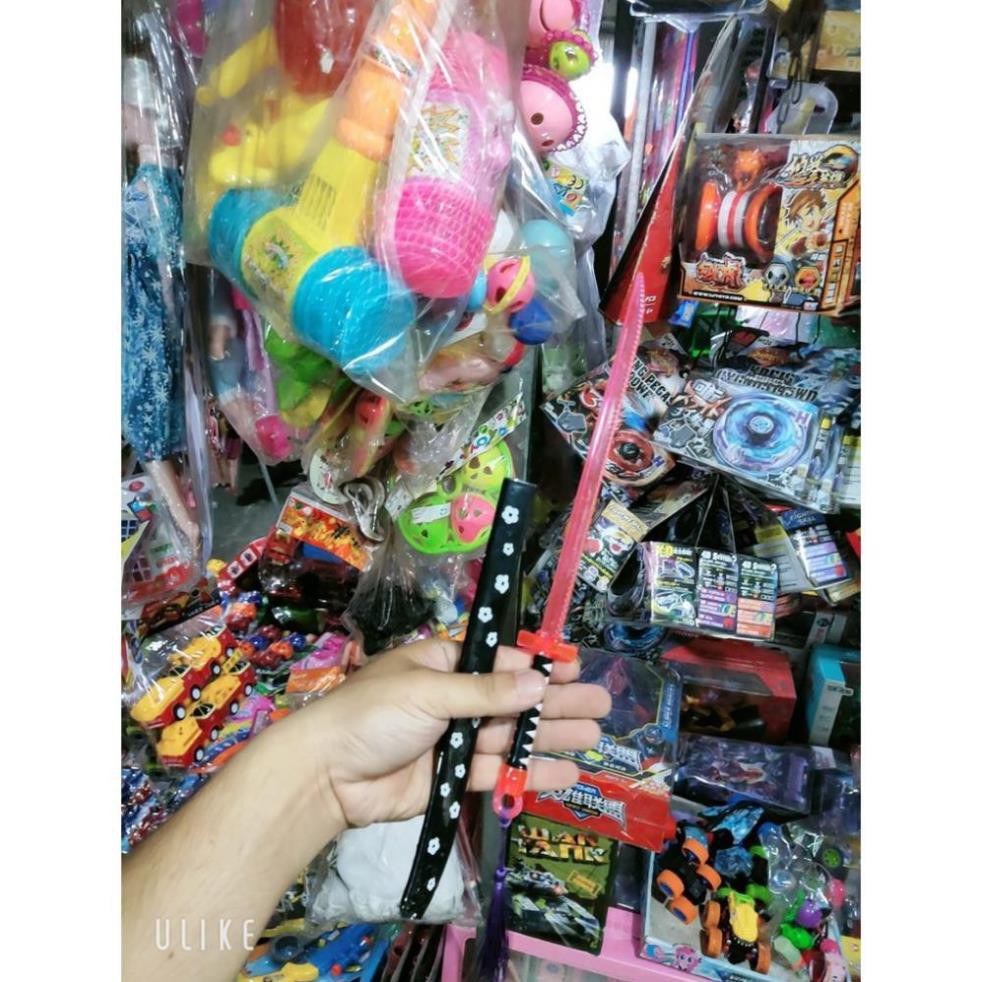 1 thanh kiếm katana nhựa siêu ngầu trong dài 20 - 30cm