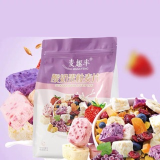 Ngũ cốc trái cây sữa chua
