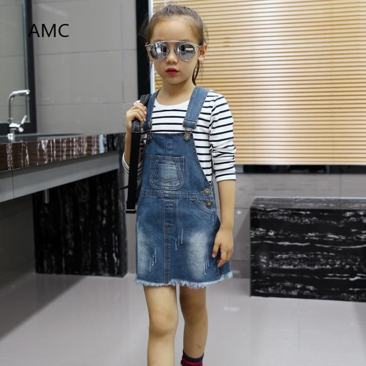 Đầm yếm jean phối túi dễ thương cho bé gái