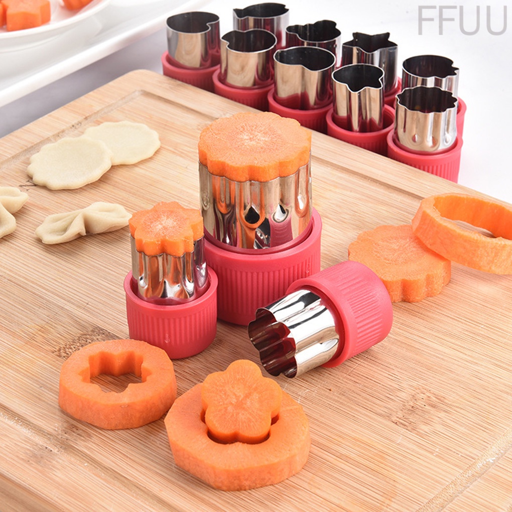 Set 12 khuôn làm bánh quy bằng thép không gỉ với vỏ nhựa có thể tháo rời