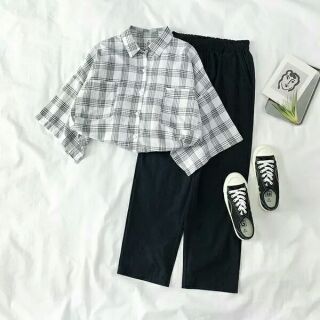 Áo kẻ sọc caro ta ngắn đen trắng đủ size.