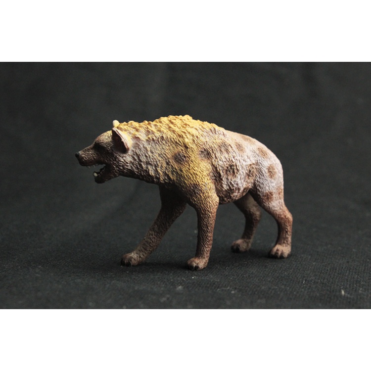 Boys and Girls Gifts Children's Simulation Zoo Model Toys Solid Animal World African Spotted Hyena Coyote Dog