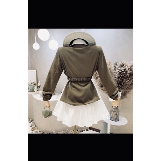 Váy kèm áo vest ngoài kèm belt