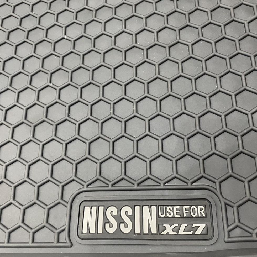 Thảm Lót Sàn Cao Su Xe Suzuki XL7, XL-7 2019 2020 2021 2022 Màu đen Hàng Cao Su Đúc Ko Mùi