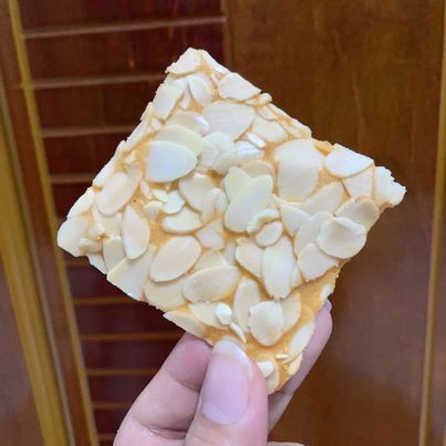 Bánh ngói hạnh nhân - giá sỉ 100g / 250g / 500g