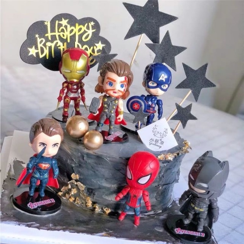DISNEY Set 6 Phụ Kiện Trang Trí Bánh Kem Bằng Nhựa Hình Các Siêu Anh Hùng Avengers