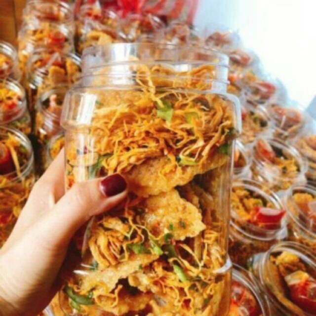3HŨ CƠM CHÁY LẮC KHÔ GÀ ( 3 hũ =~1kg )