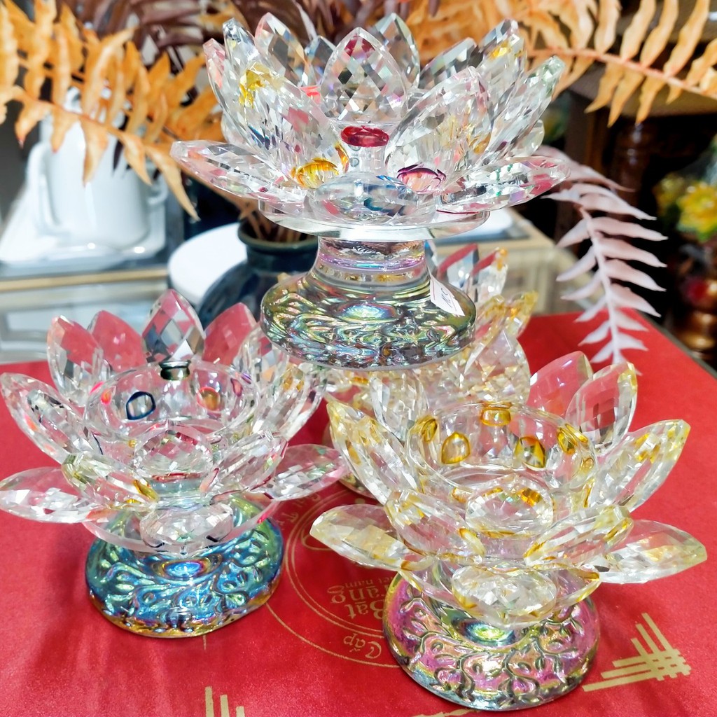 Chân Nến Hoa Sen Thủy Tinh Pha Lê, Đế Nến Đủ Màu 28 Cánh Cao Cấp
