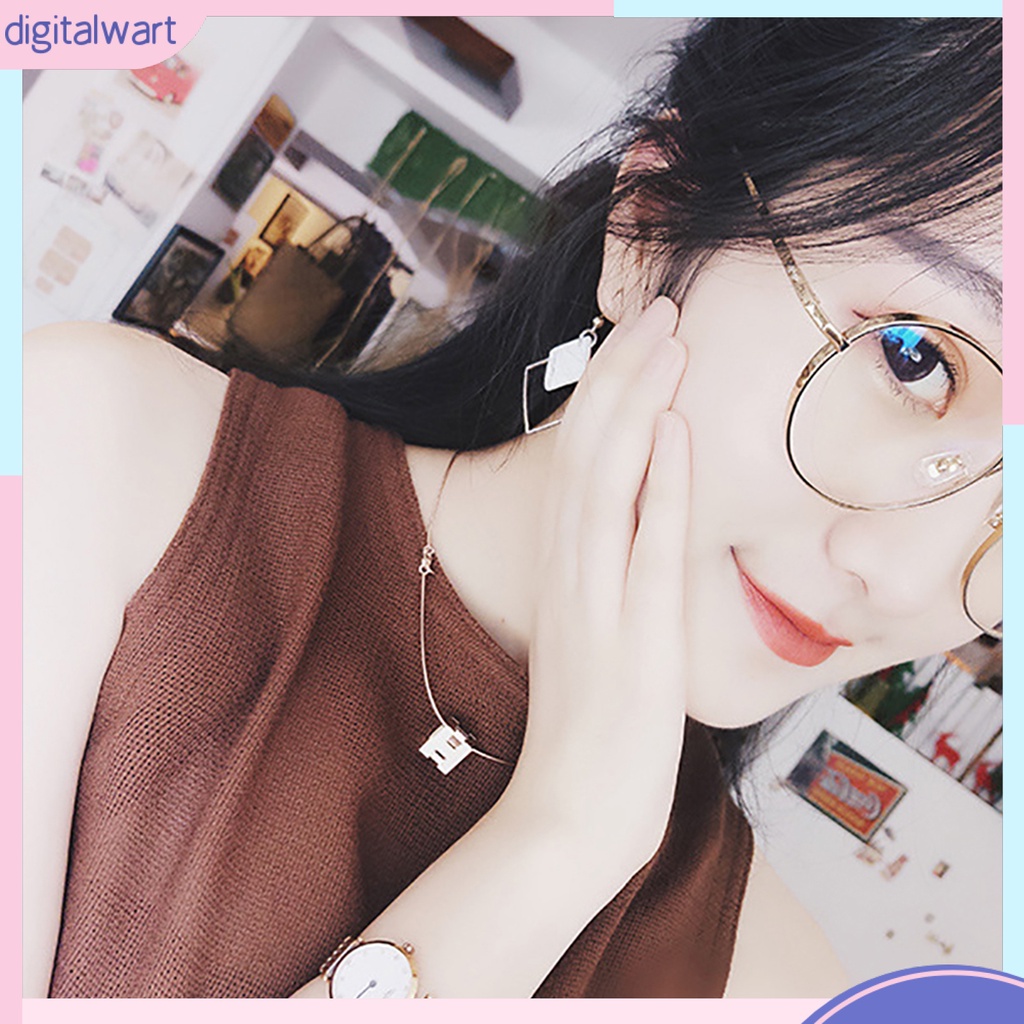 Cặp khuyên tai nữ thiết kế hình vuông sang trọng động đáo cá tính dành cho nữ