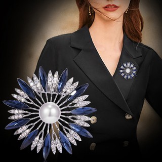 Tag cài áo, Cài áo vest, sơ mi hoa loa kèn