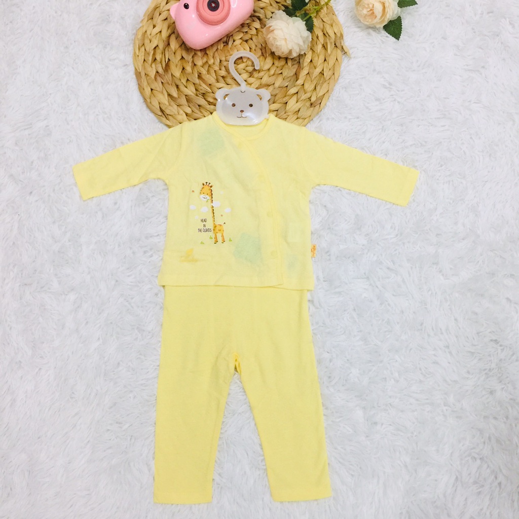 Bộ quần áo sơ sinh thu đông dài tay cài lệch cho bé trai bé gái Lullaby Nhật Hoa Lamiha sale sốc size 0-6M