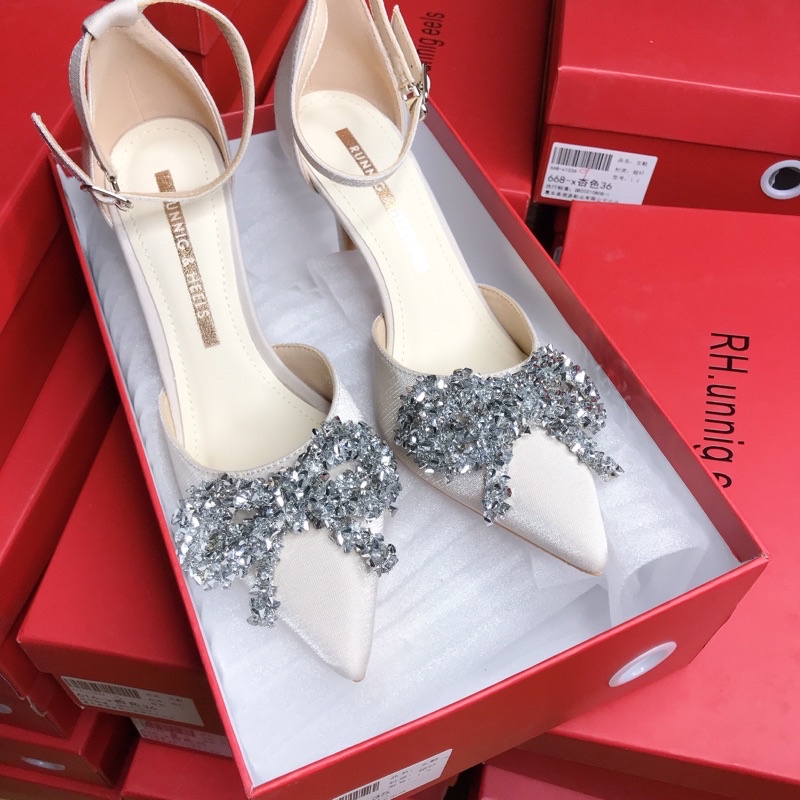 Giày / sandal cao gót nơ đá hạt QCCC Full box RH-858