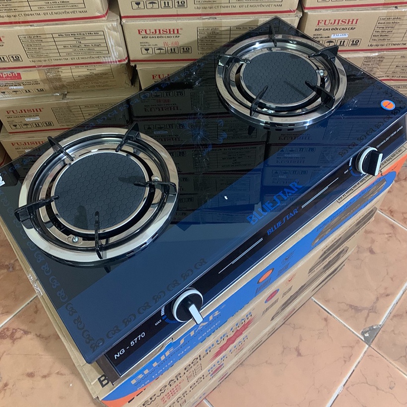 Bếp gas hồng ngoại BLUESTAR NG-5770C, 2 vòng lửa có đầu hâm