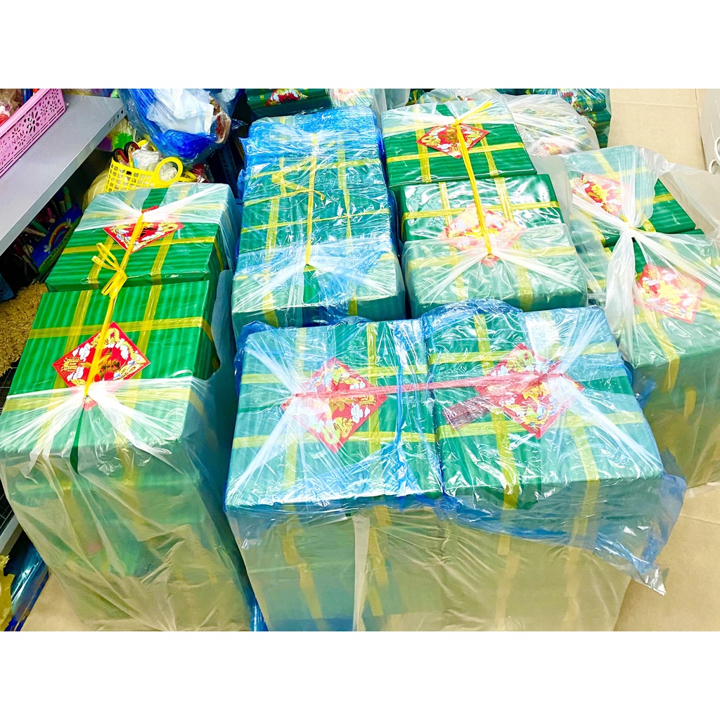 Mô Hình Bánh Chưng Lớn Trang Trí Xuân