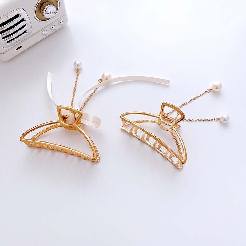 Kẹp tóc càng cua đính ngọc trai phối tua rua thời trang Hàn Quốc cho nữ