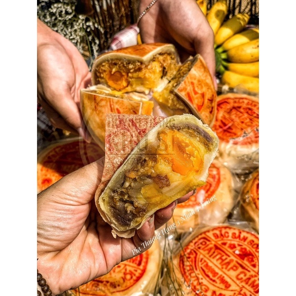 Bánh Pía Sóc Trăng Thượng Hạng 4 Trứng Muối Mix 3 Nhân  Mềm Thơm Cực Ngon