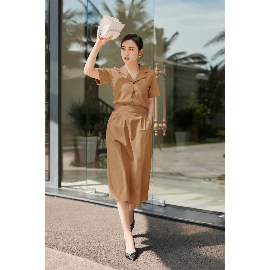 Váy Công Sở Chữ A Tay Ngắn LEOSWEARING Set Chân Váy Dài Qua Gối Lưng Thun và Áo Sơ Mi Chất Vải Linen Bột dam cong so B11