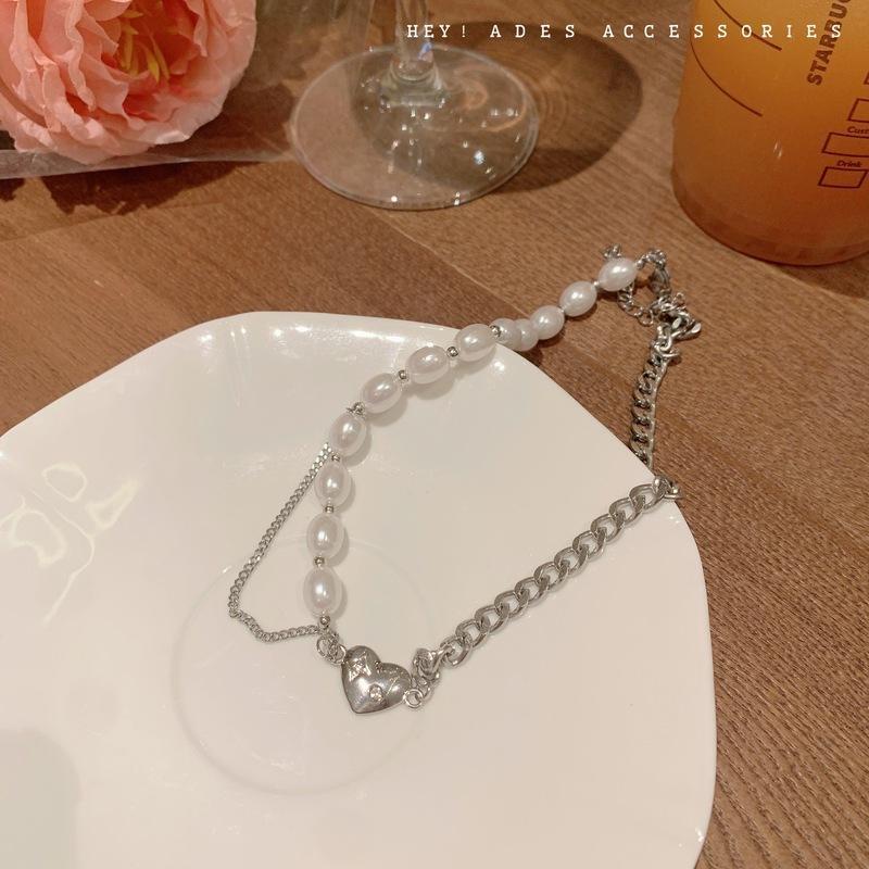 Vòng cổ chuỗi xích hai lớp phối hạt ngọc trai giả mặt trái tim phong cách hip hop 19a1315