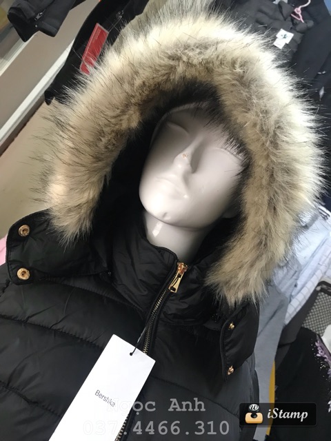 Áo phao Bershka mũ lông