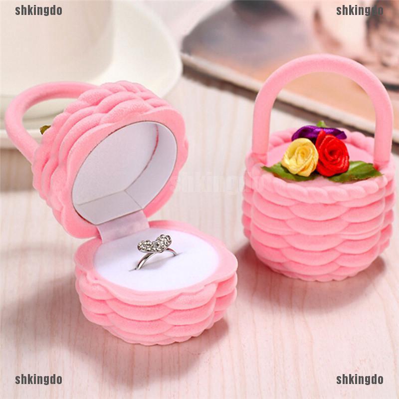 Hộp Nhung Đựng Trang Sức Hình Giỏ Hoa Chất Liệu Nhung