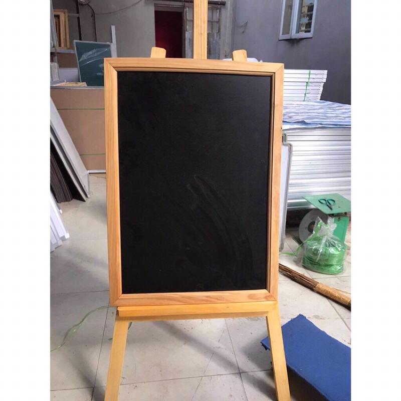 Bảng menu đen khung gỗ
