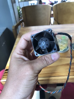 TNS... Xả hàng. Quạt phản lực mini