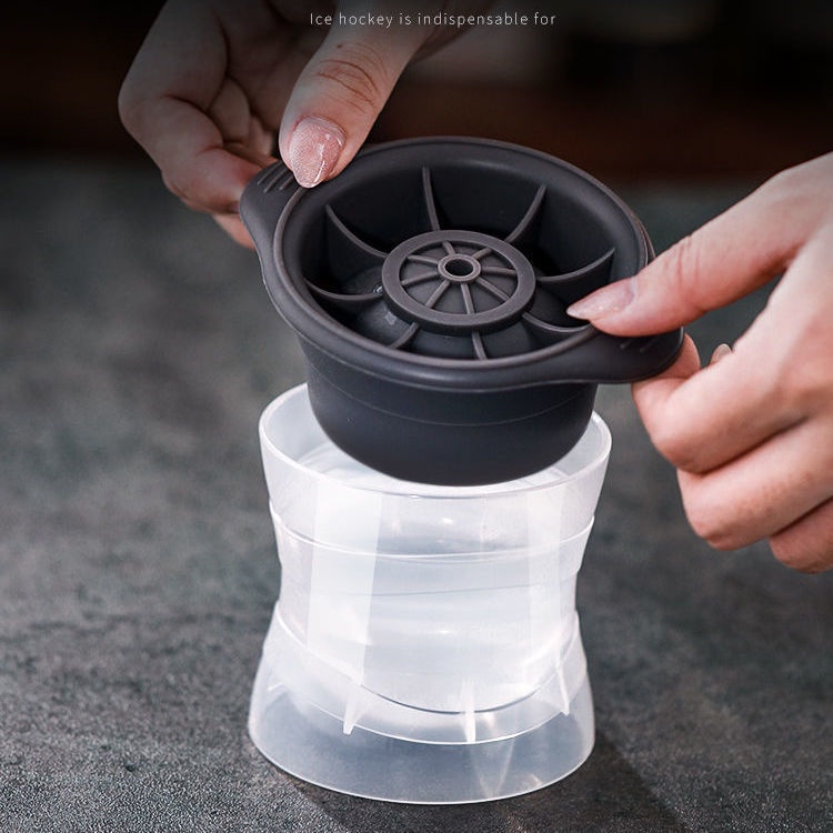 Khuôn Silicone Làm Đá Hình Cầu Tiện Lợi