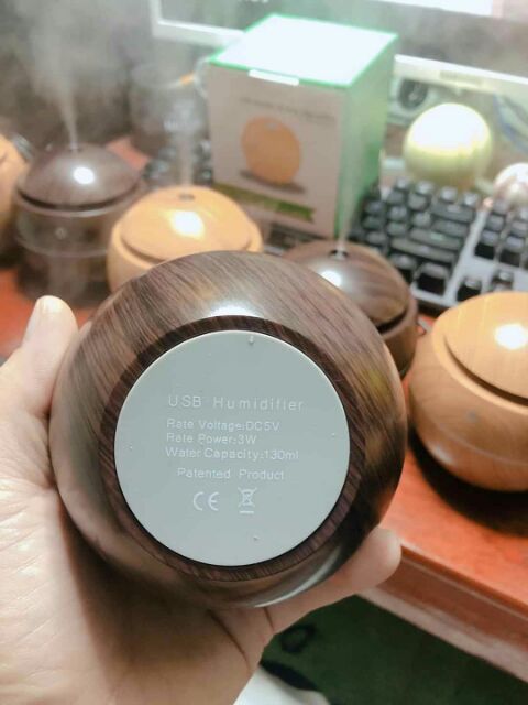 MÁY KHẾCH TÁN TINH DẦU VÂN GỖ( tặng kèm 1 lọ tinh dầu 4ml)