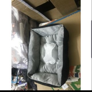 Nệm hình khúc xương cho chó mèo