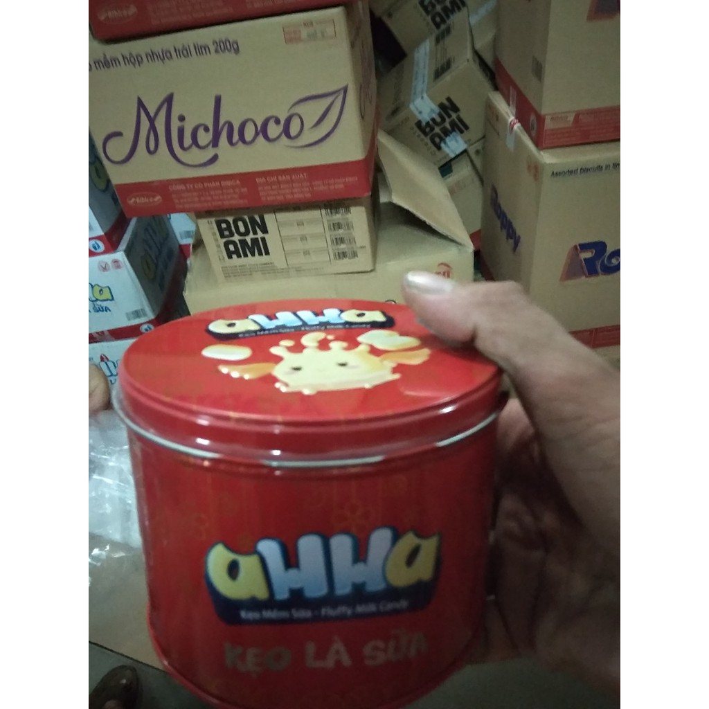 Kẹo sữa mềm hộp thiếc aHHa Đỏ 150 gam