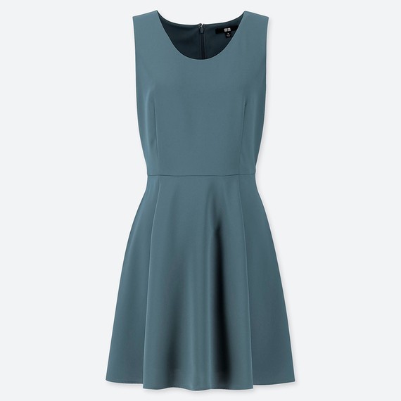 Đầm UNIQLO không tay | BigBuy360 - bigbuy360.vn