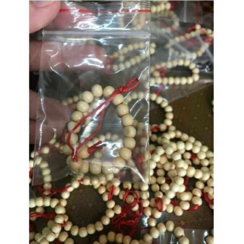 Vòng dâu tằm cho bé