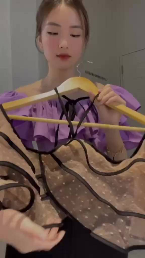 Váy trắng trễ vai bèo phối lưới chân váy xòe chất cotton thái mịn phong cách thời trang nữ | BigBuy360 - bigbuy360.vn