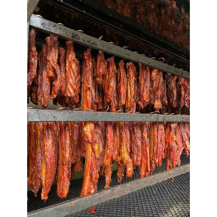 Thịt lợn ba chỉ sấy gác bếp Sapa chuẩn vị Tây Bắc, nhà làm không chất bảo quản, ăn thơm và bùi kèm tặng chẳm chéo | BigBuy360 - bigbuy360.vn