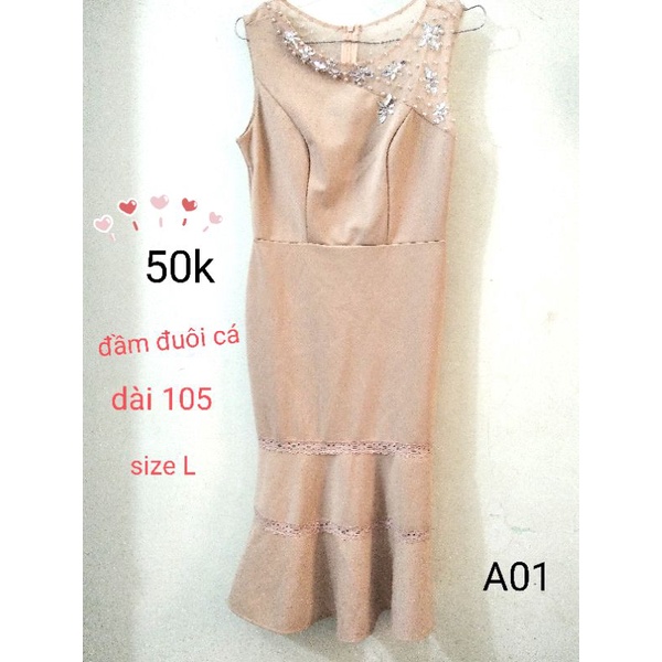 đầm đuôi cá hoạ tiết đính đá size L. A01
