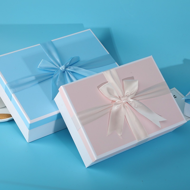 Hộp Quà Tặng Nắp Thắt Nơ Lớn Màu Hồng Dành Cho Học Sinh