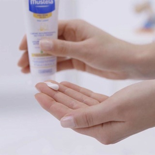 Kem nẻ cho bé Mustela (40ml)