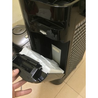 Máy lọc không khí kiêm tạo ẩm Sharp KC-D70