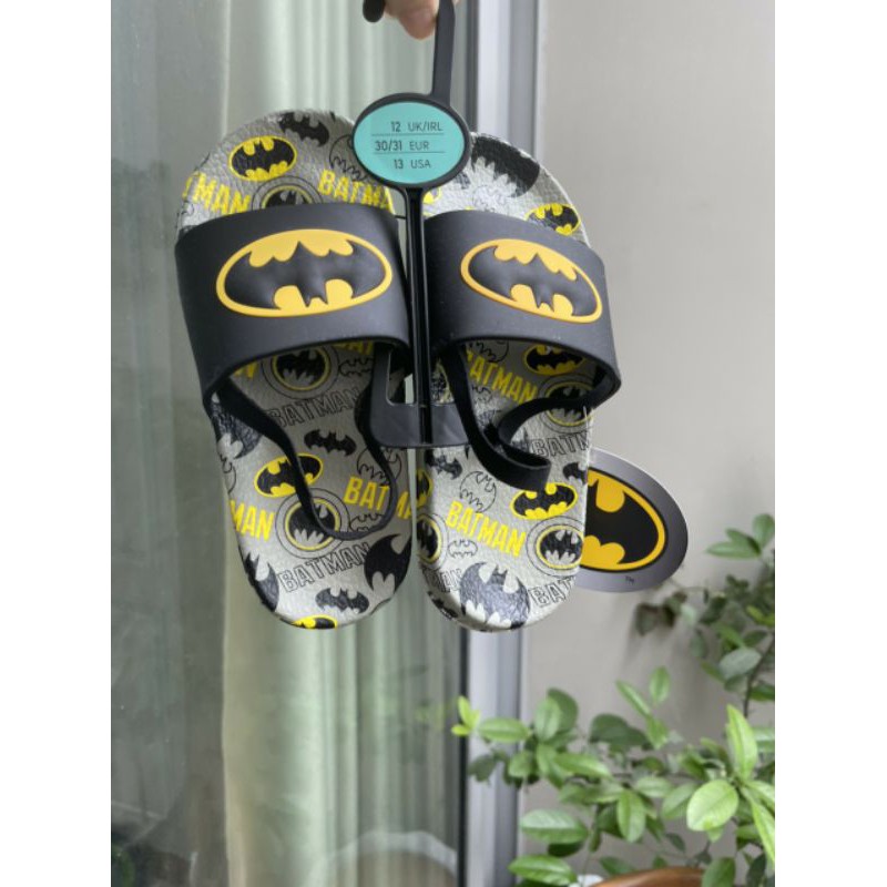 Dép xuất dư Batman cho bé trai siêu nhẹ