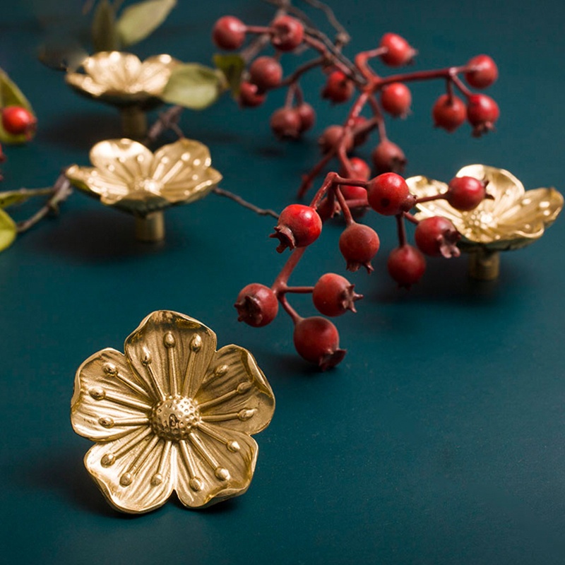 Tay Nắm Cửa Tủ Bếp Hiện Đại