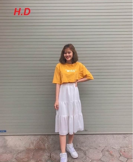 Sét áo croptop Mis + chân váy ba tầng HĐ12 | BigBuy360 - bigbuy360.vn