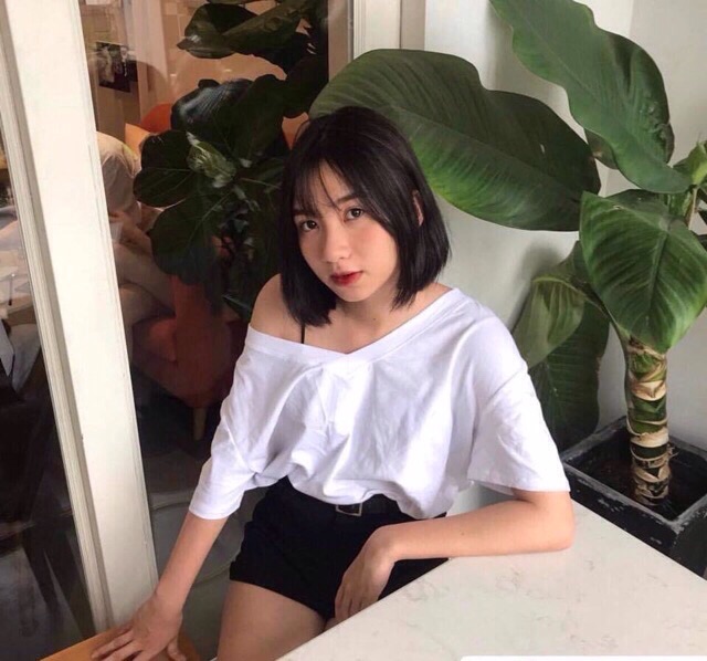 Áo croptop cổ V from rộng (có ảnh thật) | BigBuy360 - bigbuy360.vn