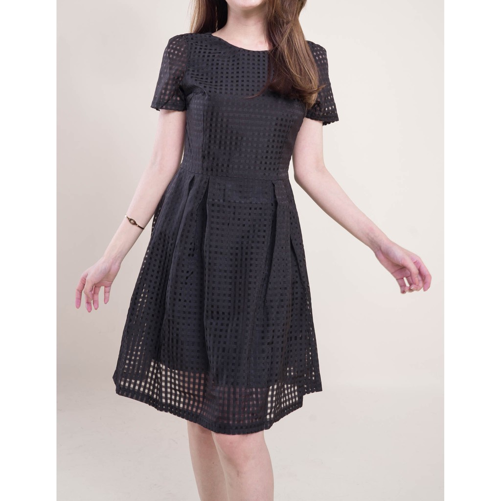 ĐẦM REN LƯỚI DÁNG XÒE VNXK D013