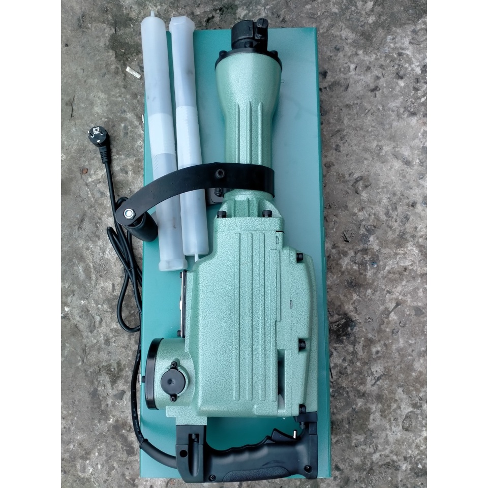 Máy đục bê tông 30 ly HITACHI - TẶNG 2 mũi đục