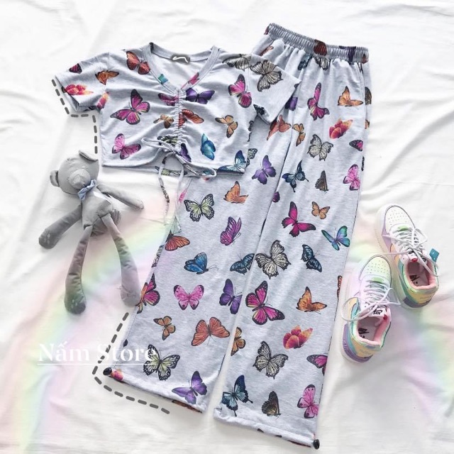 Set áo croptop rút dây + quần dài jogger Dáng rộng dây rút in hình bướm + váy hình bươm bướm Butterfly Skirt Pant | BigBuy360 - bigbuy360.vn